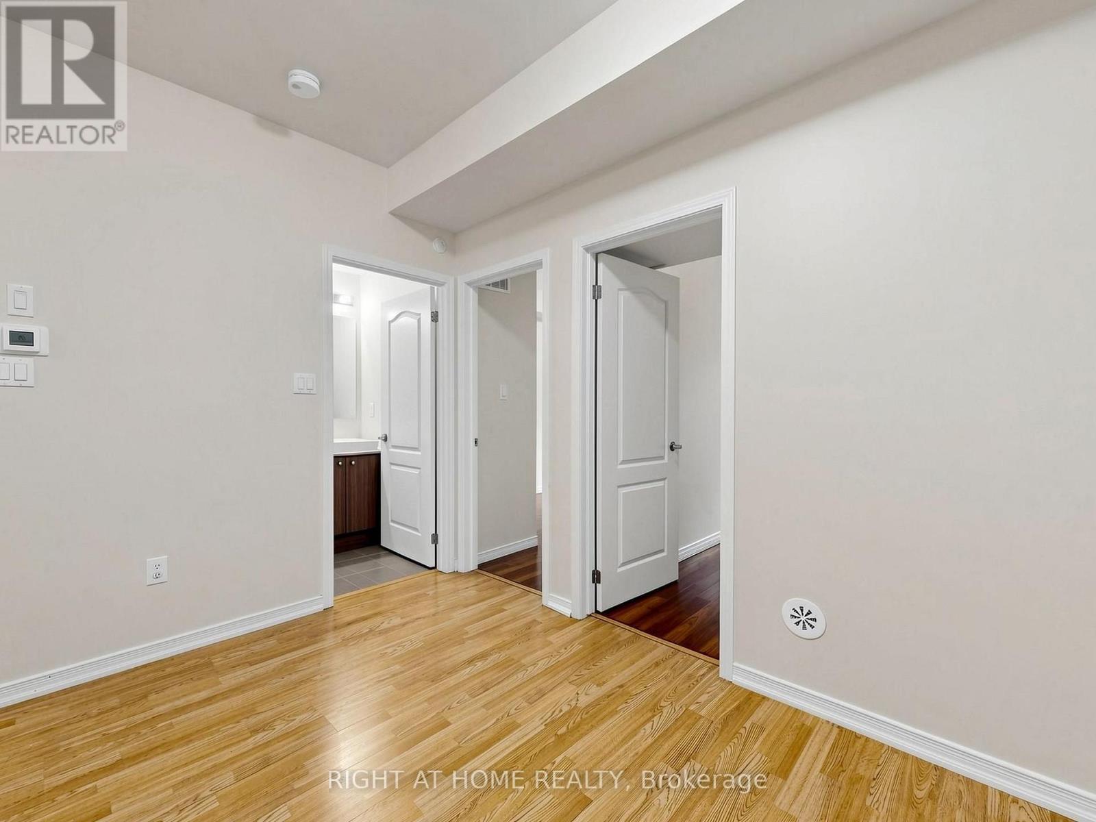 108 - 17 Coneflower Crescent, Toronto, Ontario  M2R 0A5 - Photo 25 - C13852632