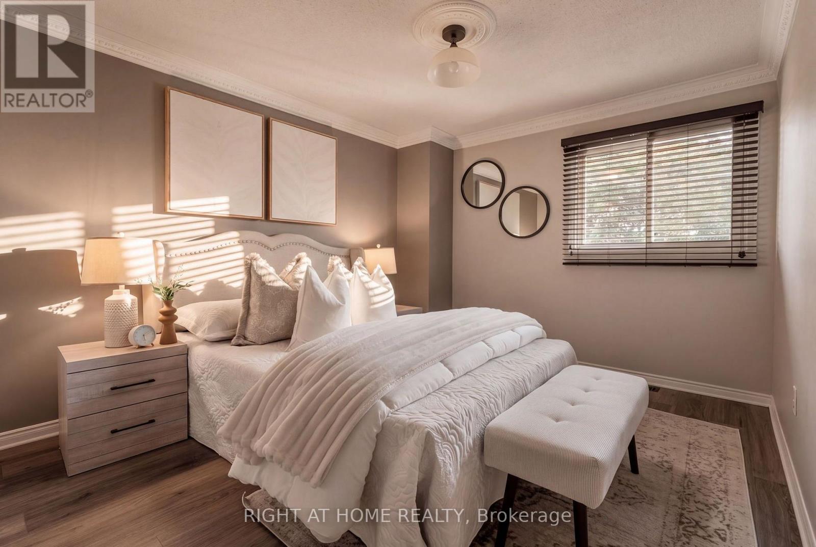 5382 Huntingfield Drive, Mississauga, Ontario  L5R 2E8 - Photo 24 - W13852616