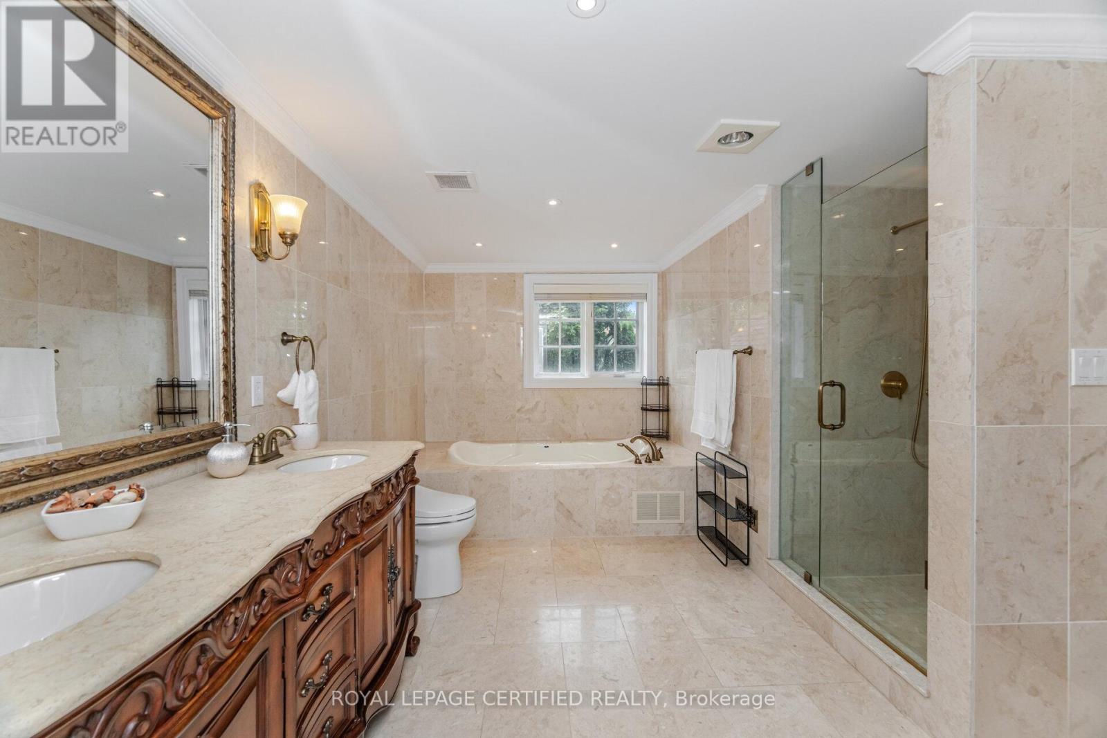 2197 Courrier Lane, Mississauga, Ontario  L5C 1V1 - Photo 24 - W13852626