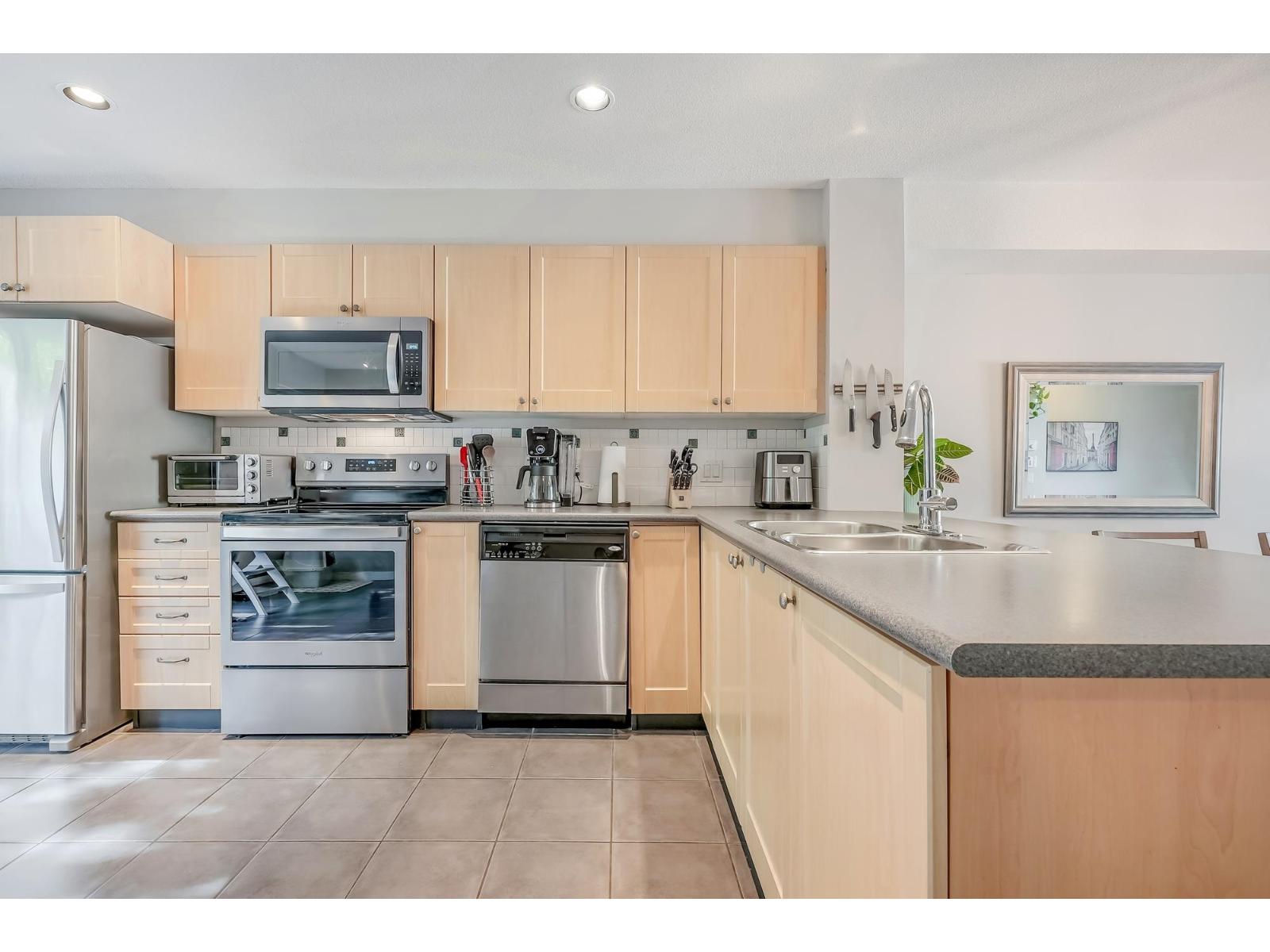 15168 36 Avenue, Surrey, British Columbia  V3S 0Z6 - Photo 7 - R3171304