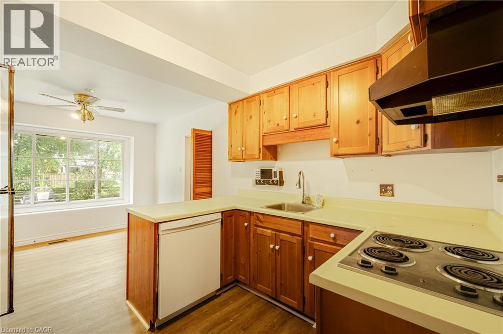 326 Walkers Line, Burlington, Ontario  L7N 2C7 - Photo 5 - 40868358