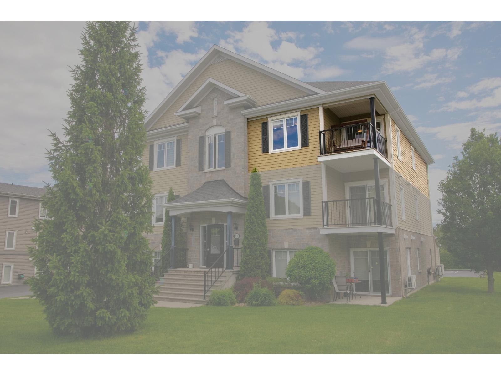 631 Rue Merrill|#306 Coaticook Quebec Canada J1A3K1 3