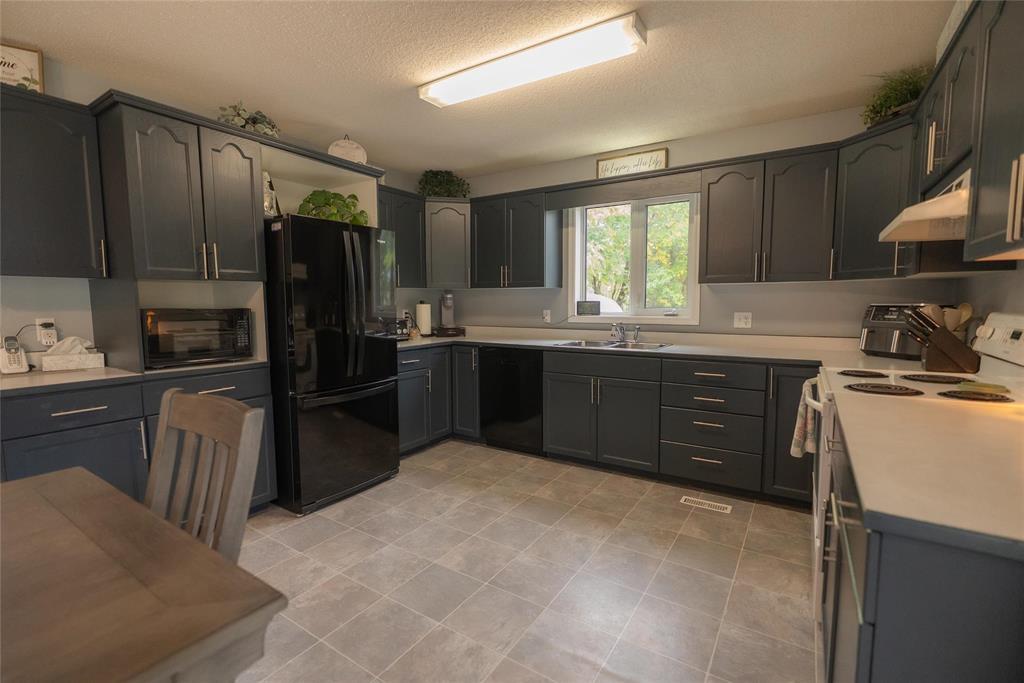 97083 164w Road, St Lazare, Manitoba  R0J 1Y0 - Photo 23 - 202624622