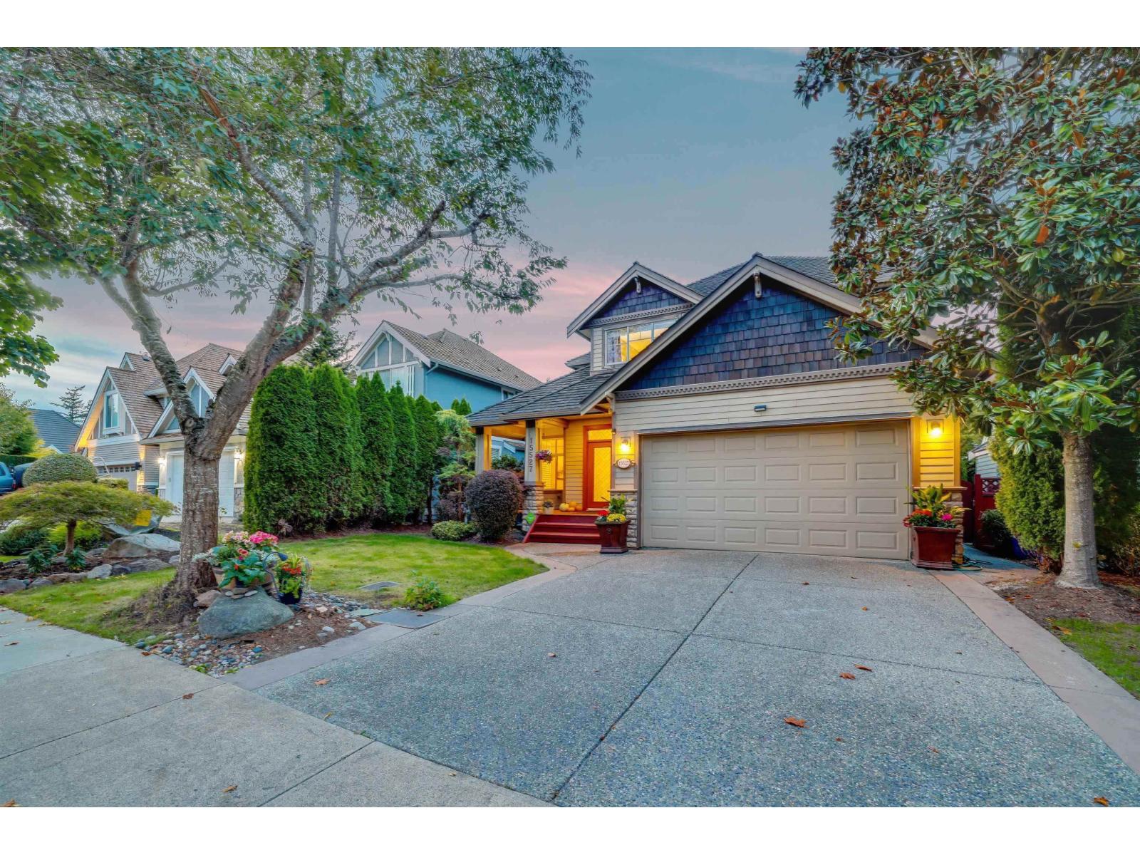 15527 37a Avenue, Surrey, British Columbia  V3Z 0H6 - Photo 3 - R3171504
