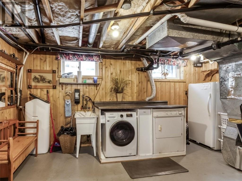 30 Fir St, Onaping, Ontario  P0M 2R0 - Photo 34 - 2130687