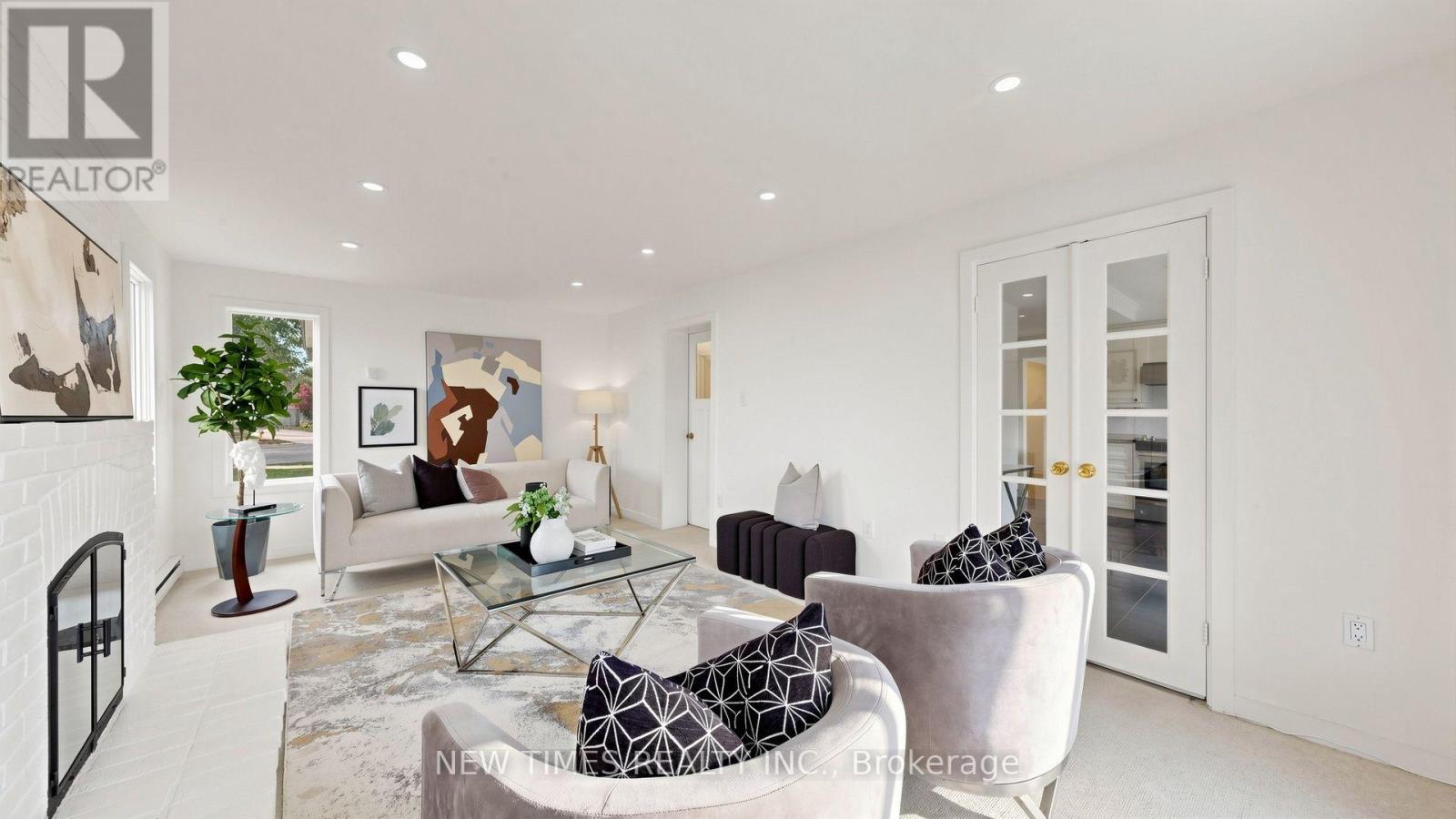 4 Ashstead Place, Toronto, Ontario  M2J 3K1 - Photo 11 - C13852710