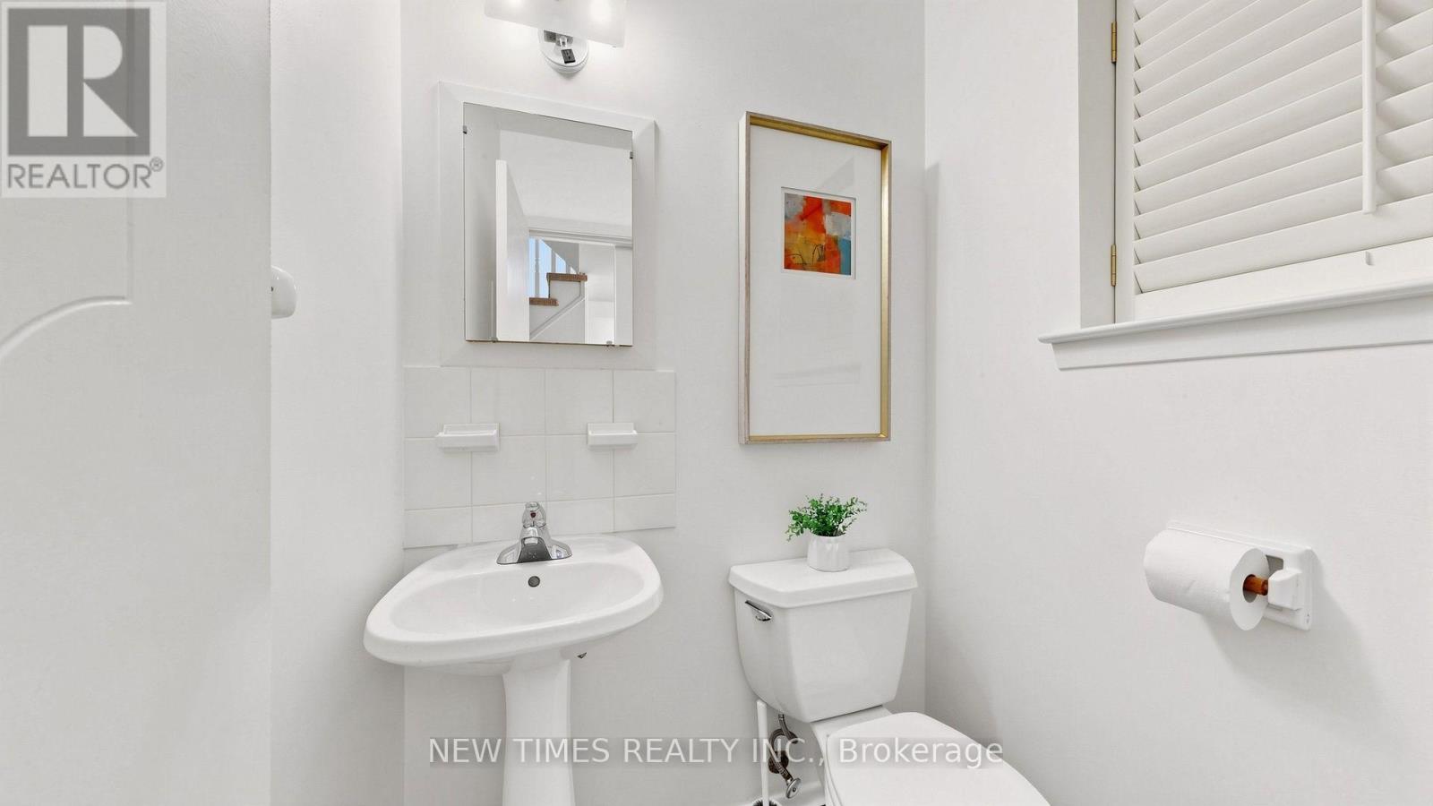4 Ashstead Place, Toronto, Ontario  M2J 3K1 - Photo 17 - C13852710