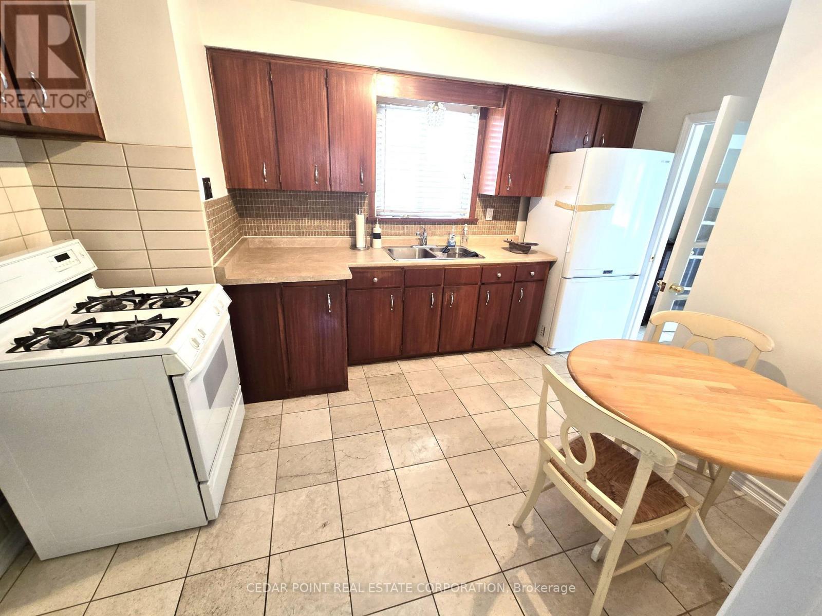 44 Janet Boulevard, Toronto, Ontario  M1R 1H6 - Photo 6 - E13852654