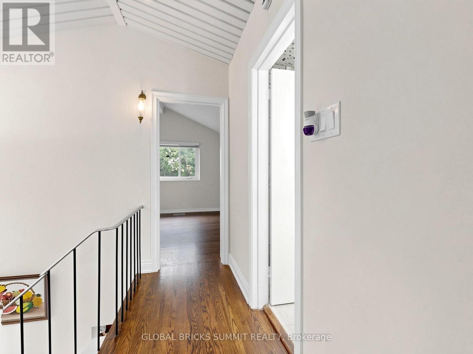 17 Amboy Road, Toronto, Ontario  M1G 3J3 - Photo 18 - E13852708