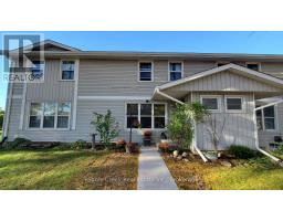 30 - 30 ST CHARLES PLACE, huron east (vanastra), Ontario