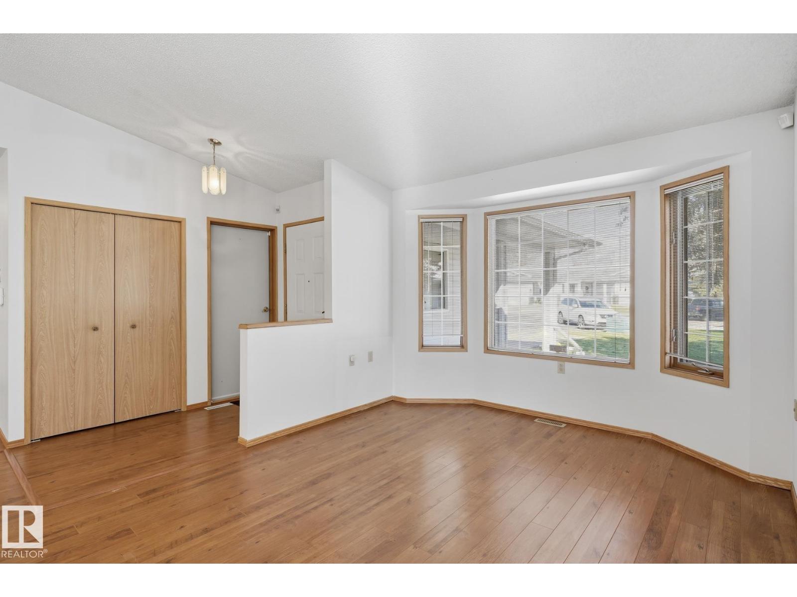 7527 138A AV NW