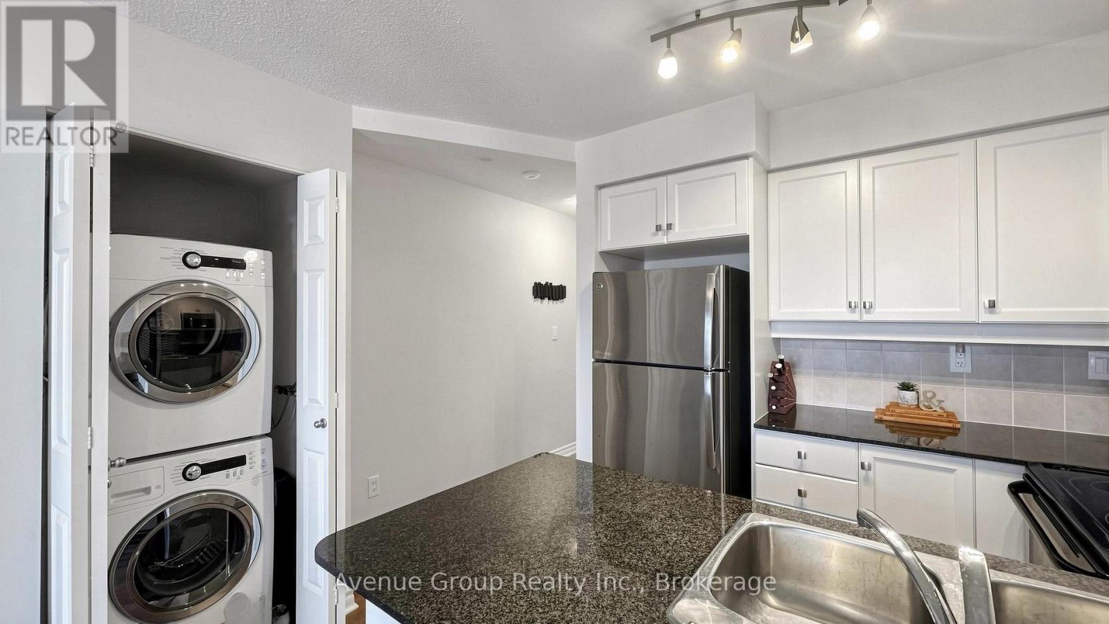 513 - 19 Barberry Place, Toronto, Ontario  M2K 3E3 - Photo 9 - C13591474