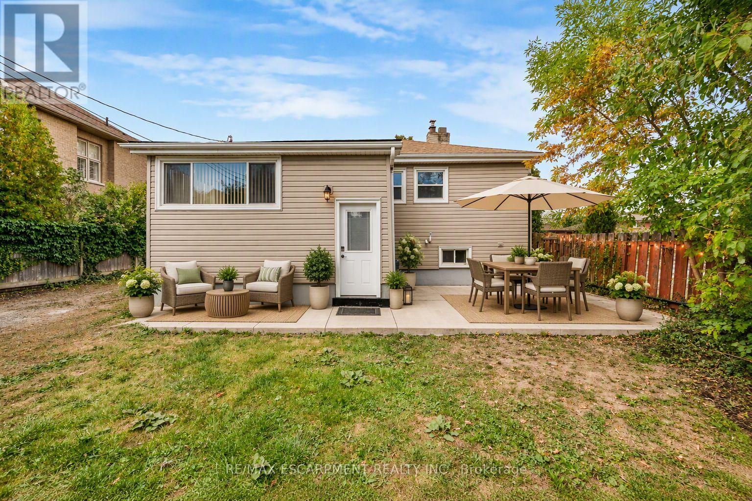 1388/1390 Leighland Road, Burlington, Ontario  L7R 3S8 - Photo 19 - W13852660