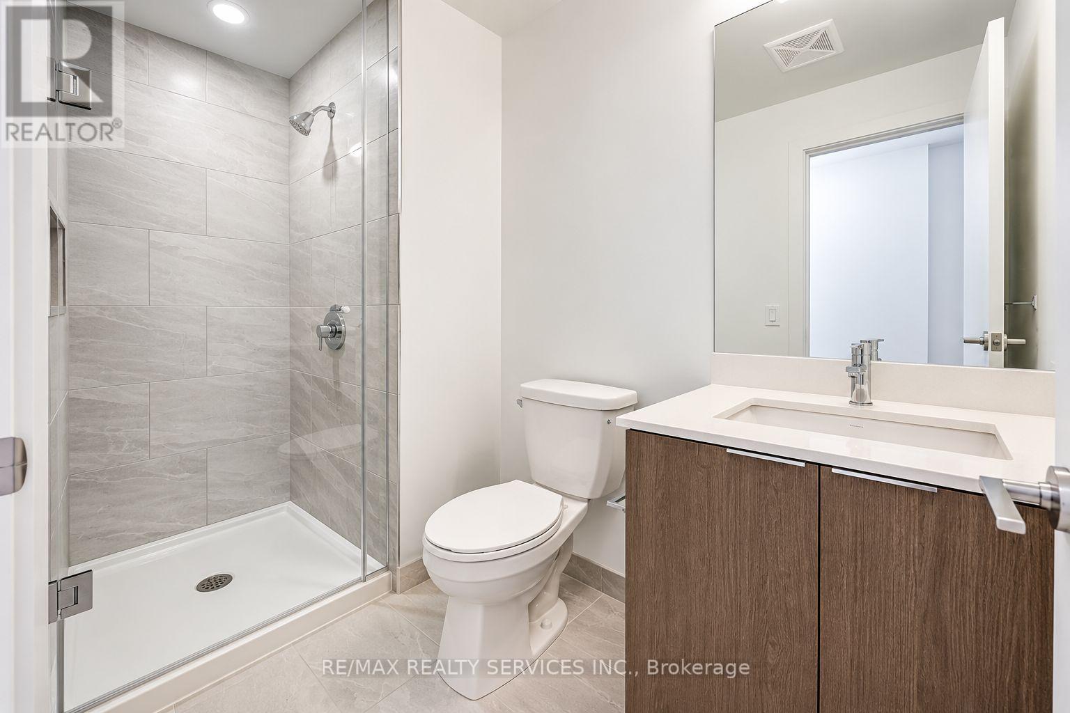 2408 - 395 Square One Drive, Mississauga, Ontario  L5B 0P6 - Photo 11 - W13852668