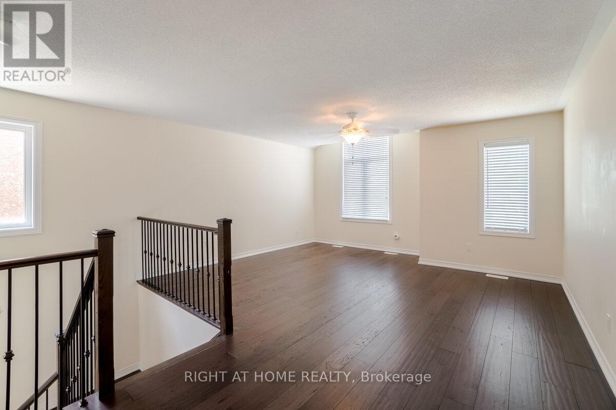 4644 Doug Wright Drive, Burlington, Ontario  L7M 0L2 - Photo 17 - W13852716