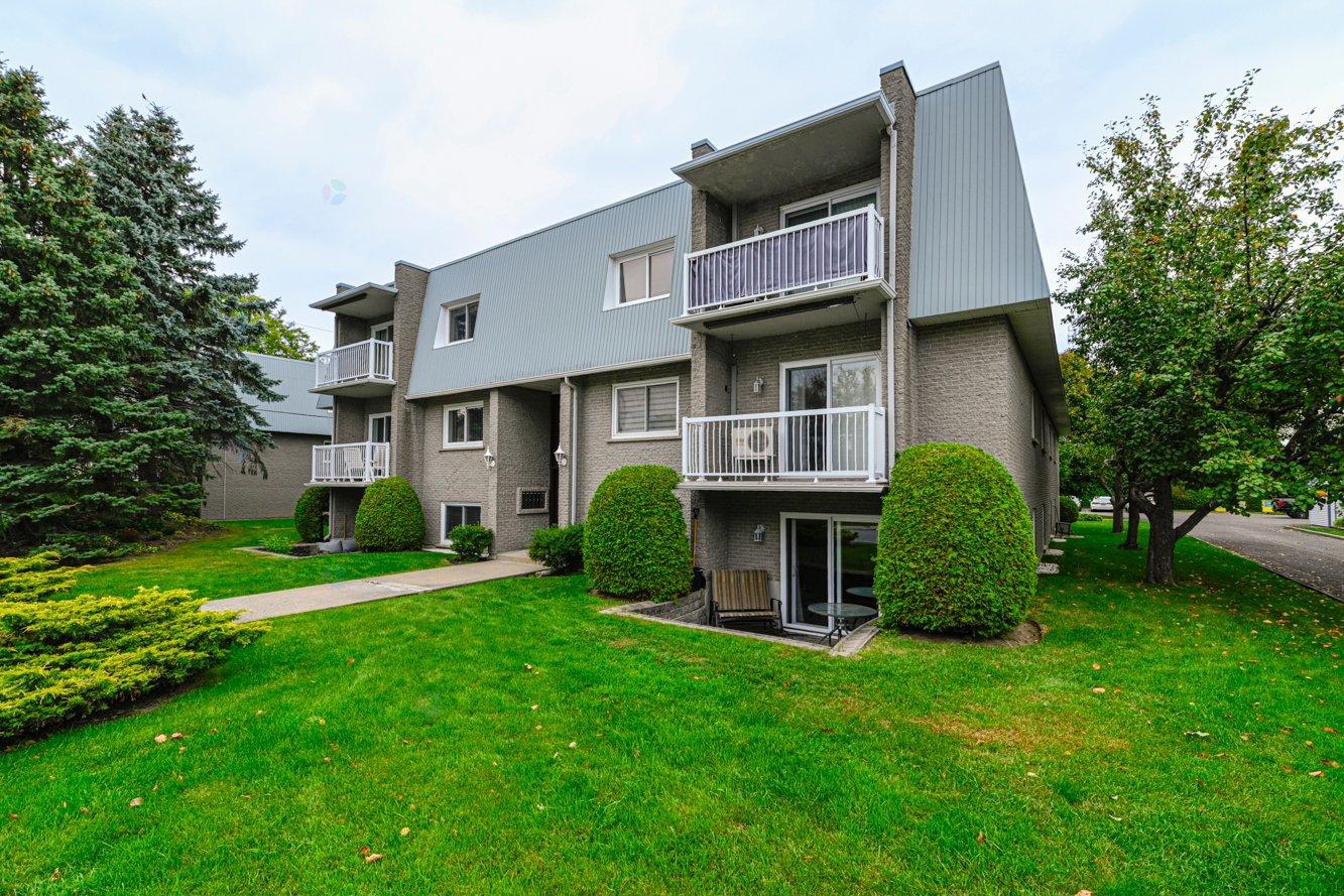 245 Rue St-Jean-Baptiste|#207 Beloeil Quebec Canada J3G2V7 2