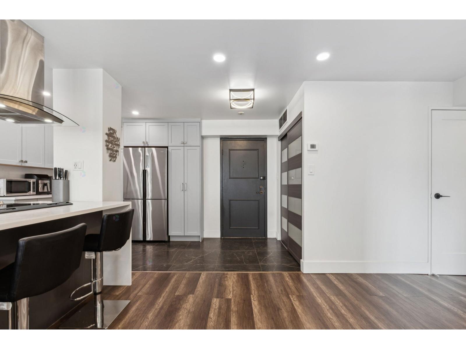 5900 Av. Armstrong|#801 Côte-Saint-Luc Quebec Canada H4W2Z5