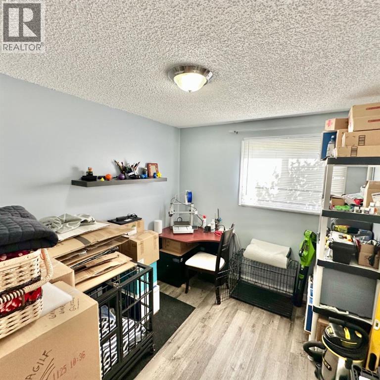 9120 96 Avenue