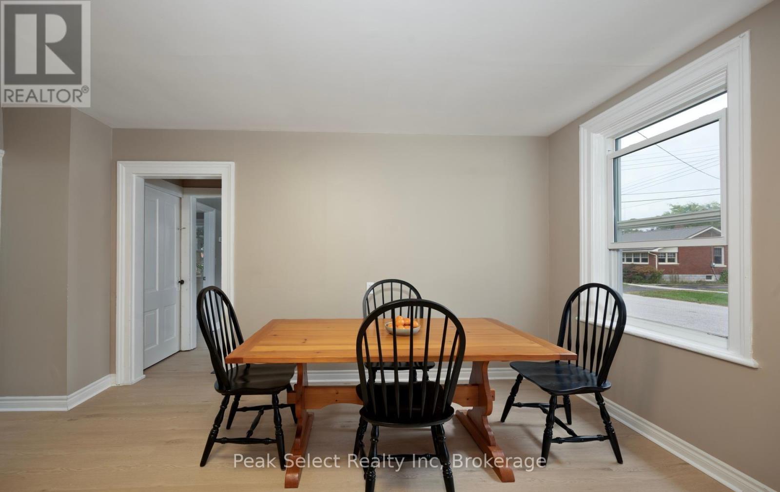 103 Park Street, South Huron, Ontario  N0M 1S2 - Photo 12 - X13852670