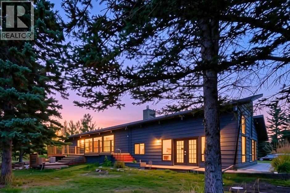 16 Mountain View Park, Bragg Creek, Alberta  T0L 0K0 - Photo 40 - A2347217