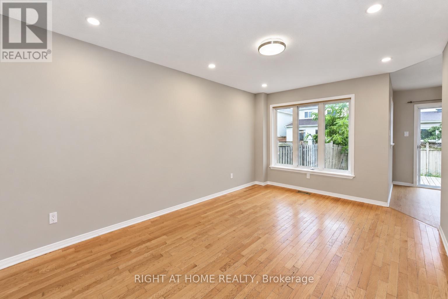 227 Portrush Avenue, Ottawa, Ontario  K2J 5J6 - Photo 11 - X13852736