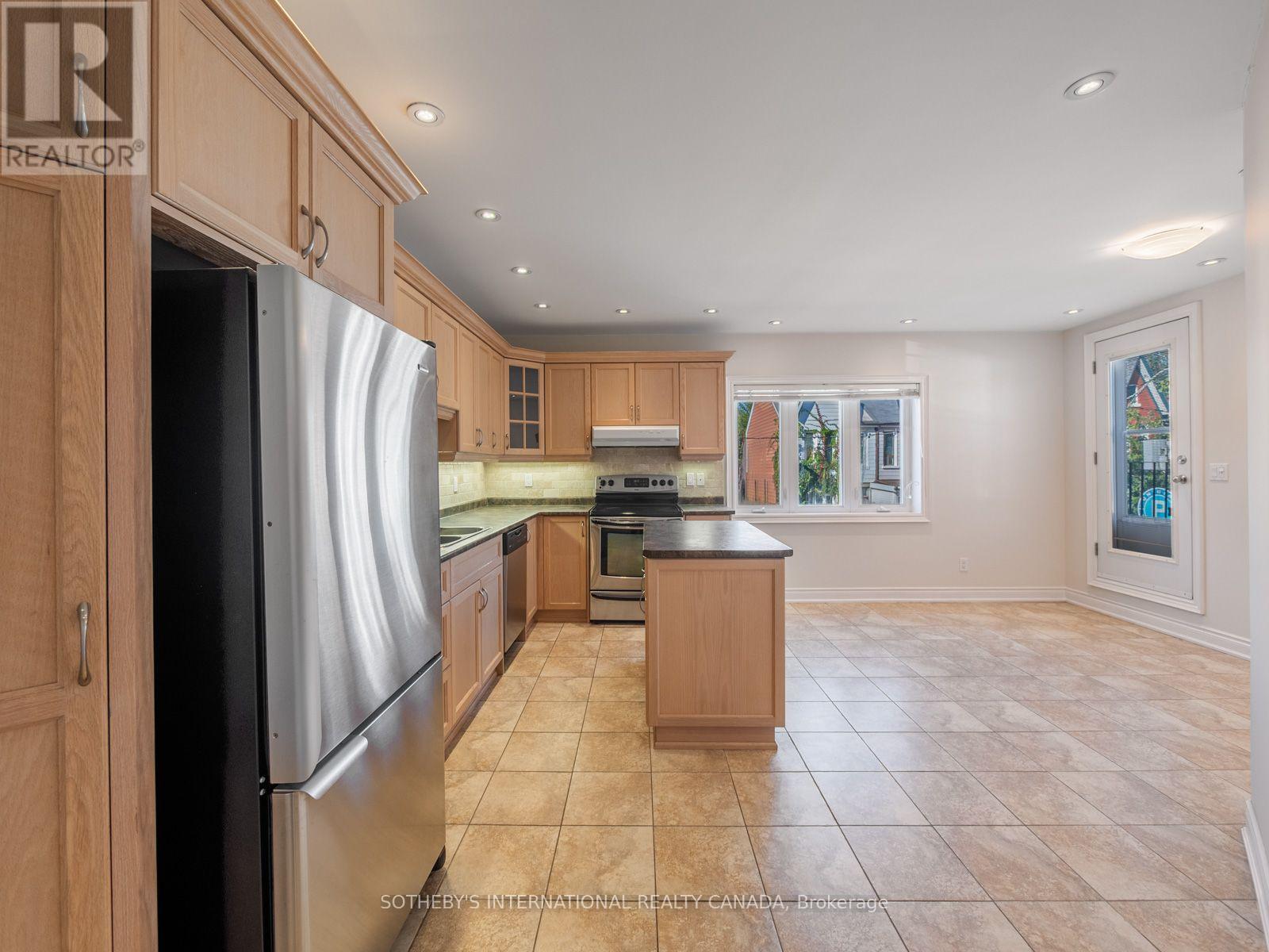 187b Claremont Street, Toronto, Ontario  M6J 1V7 - Photo 5 - C13852746