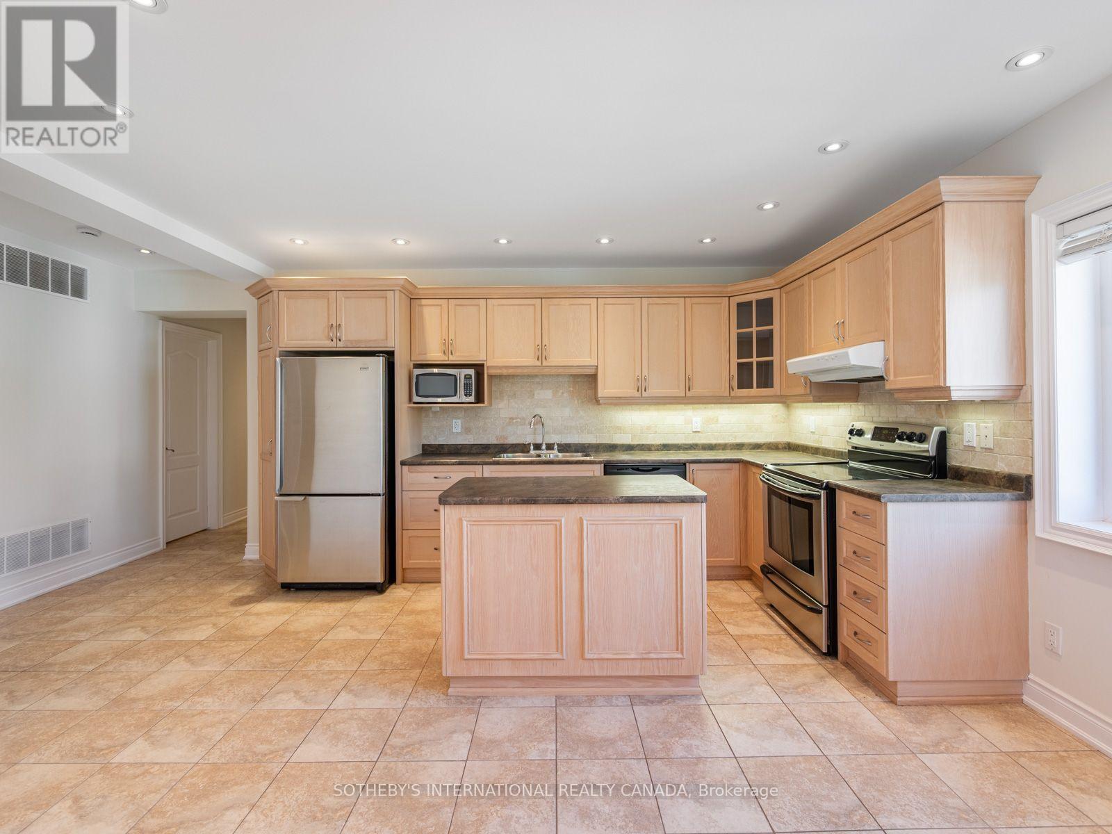 187b Claremont Street, Toronto, Ontario  M6J 1V7 - Photo 8 - C13852746