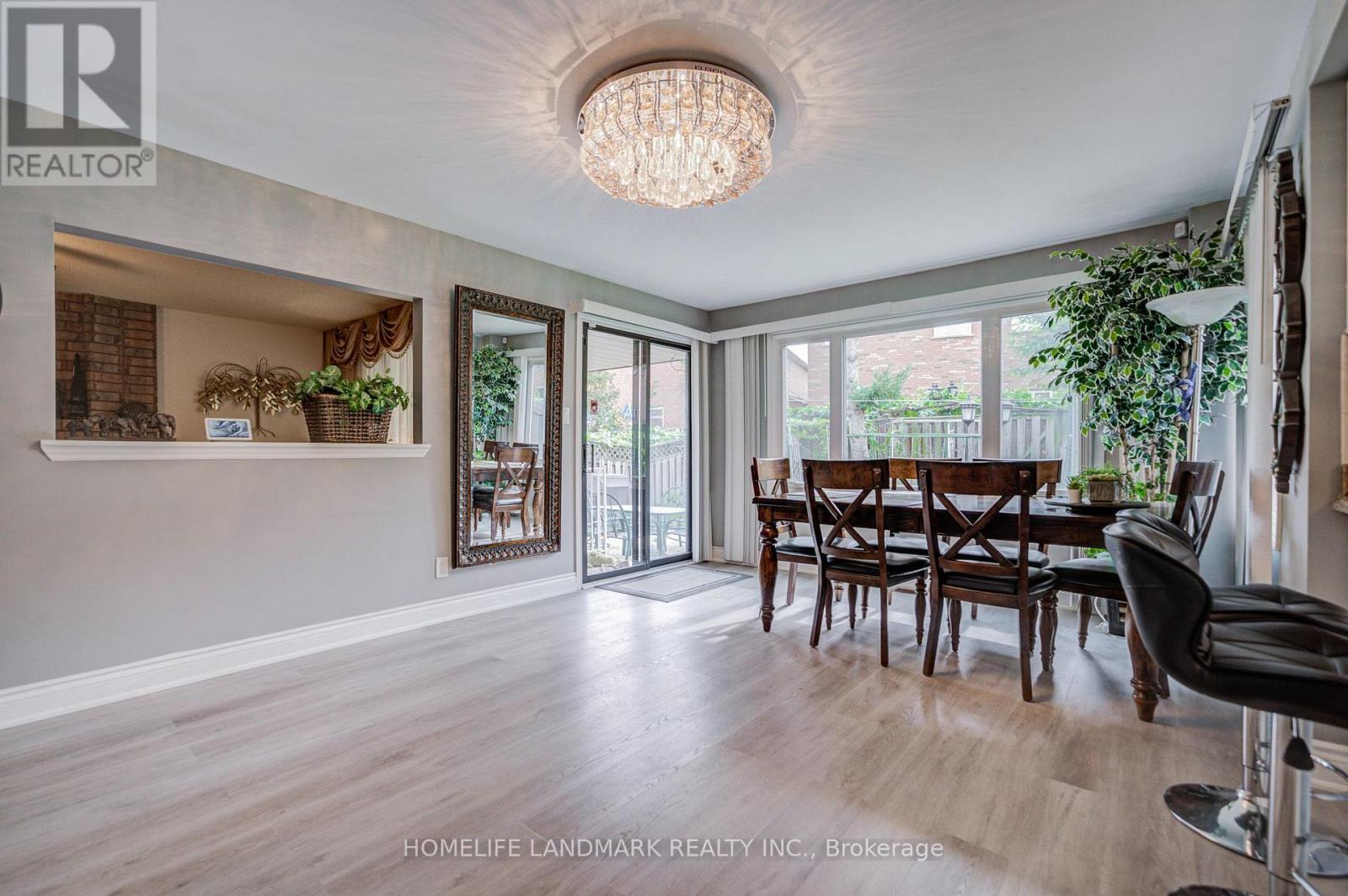 48 Purcell Square, Toronto, Ontario  M1V 3Y3 - Photo 12 - E13852724