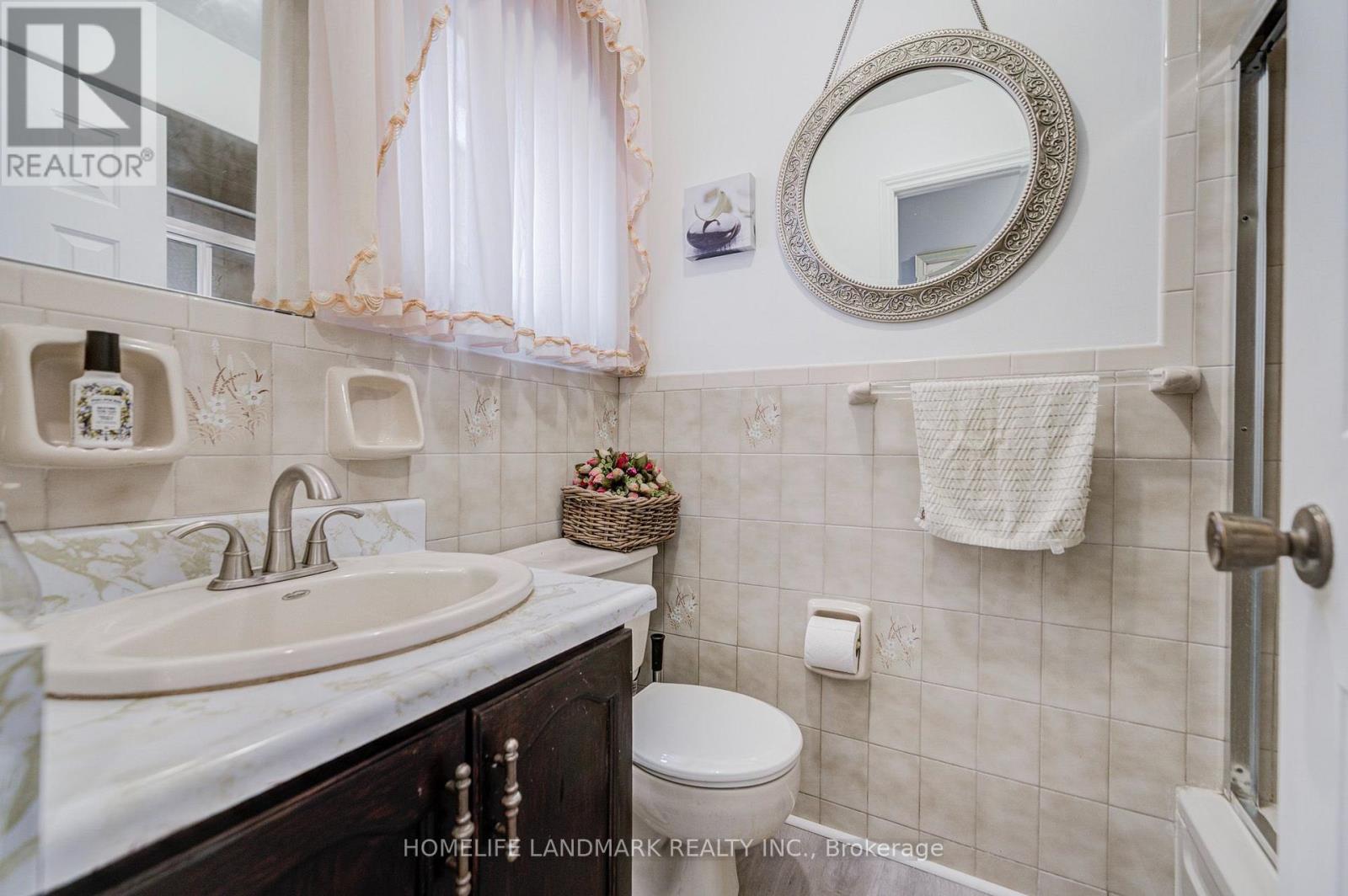 48 Purcell Square, Toronto, Ontario  M1V 3Y3 - Photo 21 - E13852724