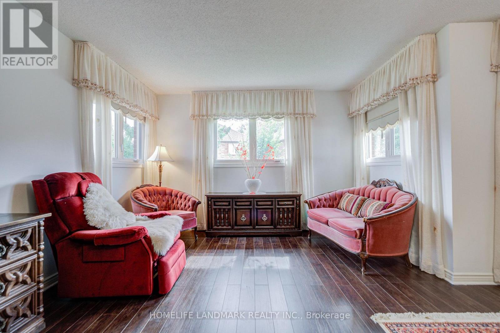 48 Purcell Square, Toronto, Ontario  M1V 3Y3 - Photo 26 - E13852724