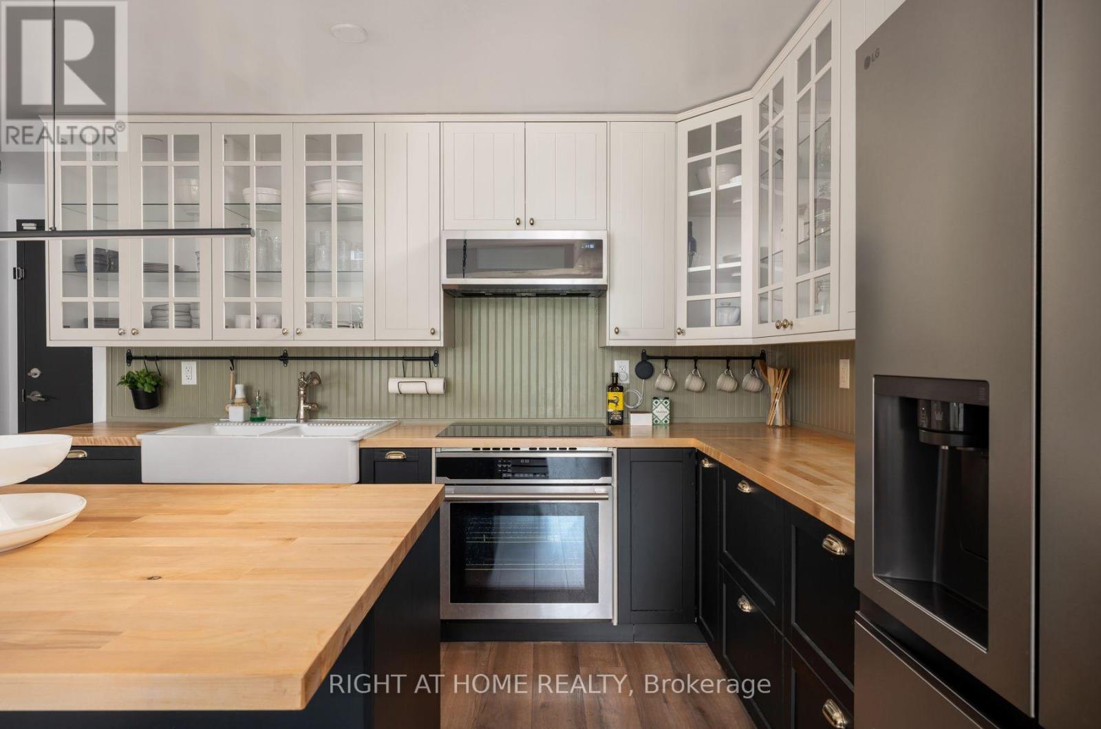 Th10 - 1350 Kingston Road, Toronto, Ontario  M1N 1P9 - Photo 16 - E13852740