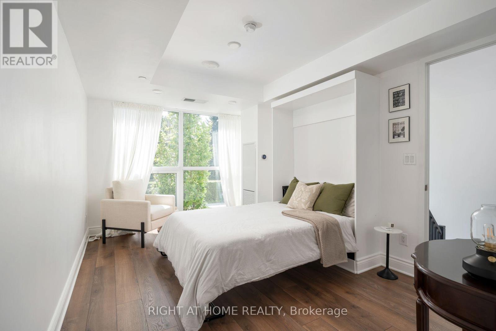 Th10 - 1350 Kingston Road, Toronto, Ontario  M1N 1P9 - Photo 24 - E13852740