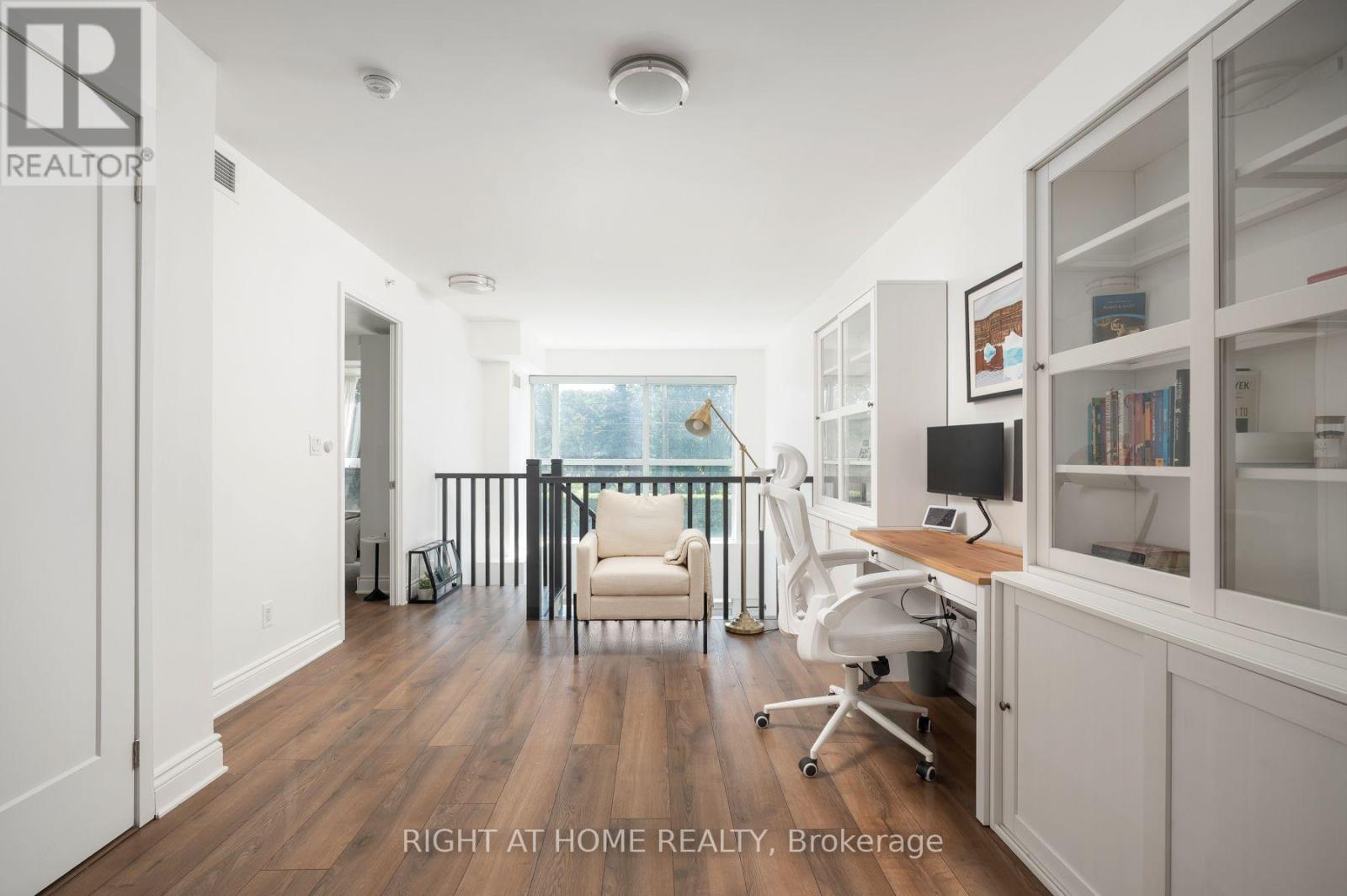 Th10 - 1350 Kingston Road, Toronto, Ontario  M1N 1P9 - Photo 32 - E13852740