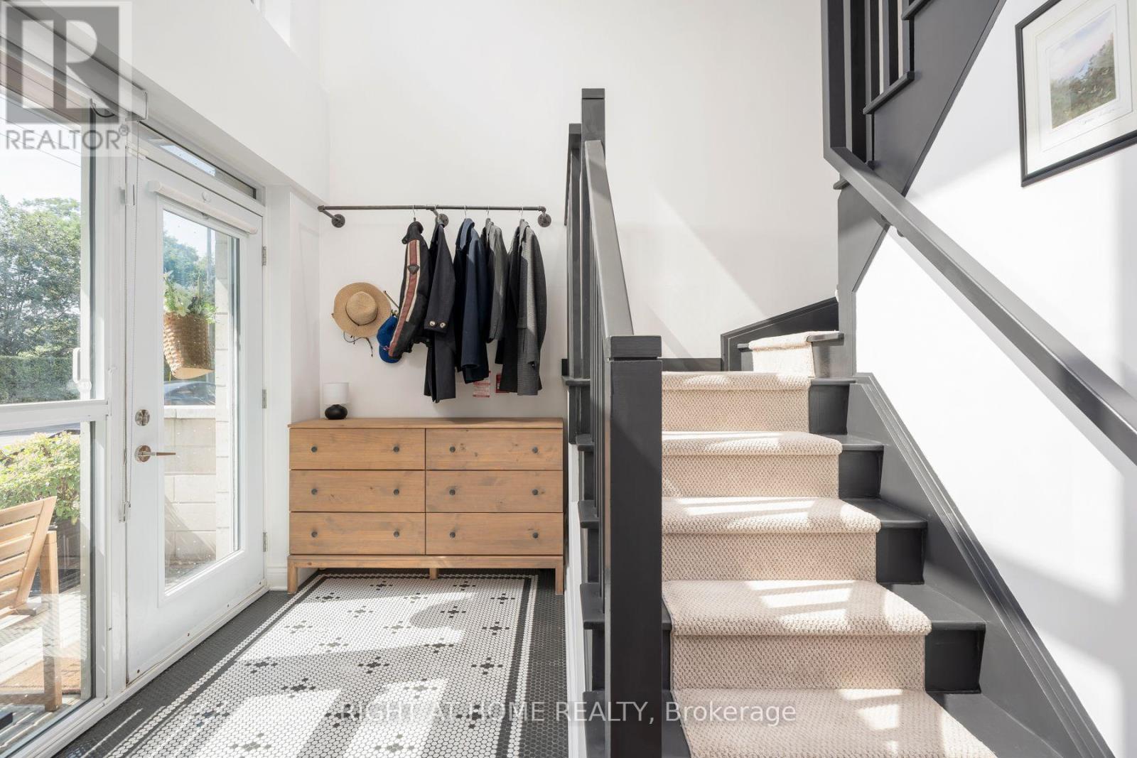 Th10 - 1350 Kingston Road, Toronto, Ontario  M1N 1P9 - Photo 6 - E13852740