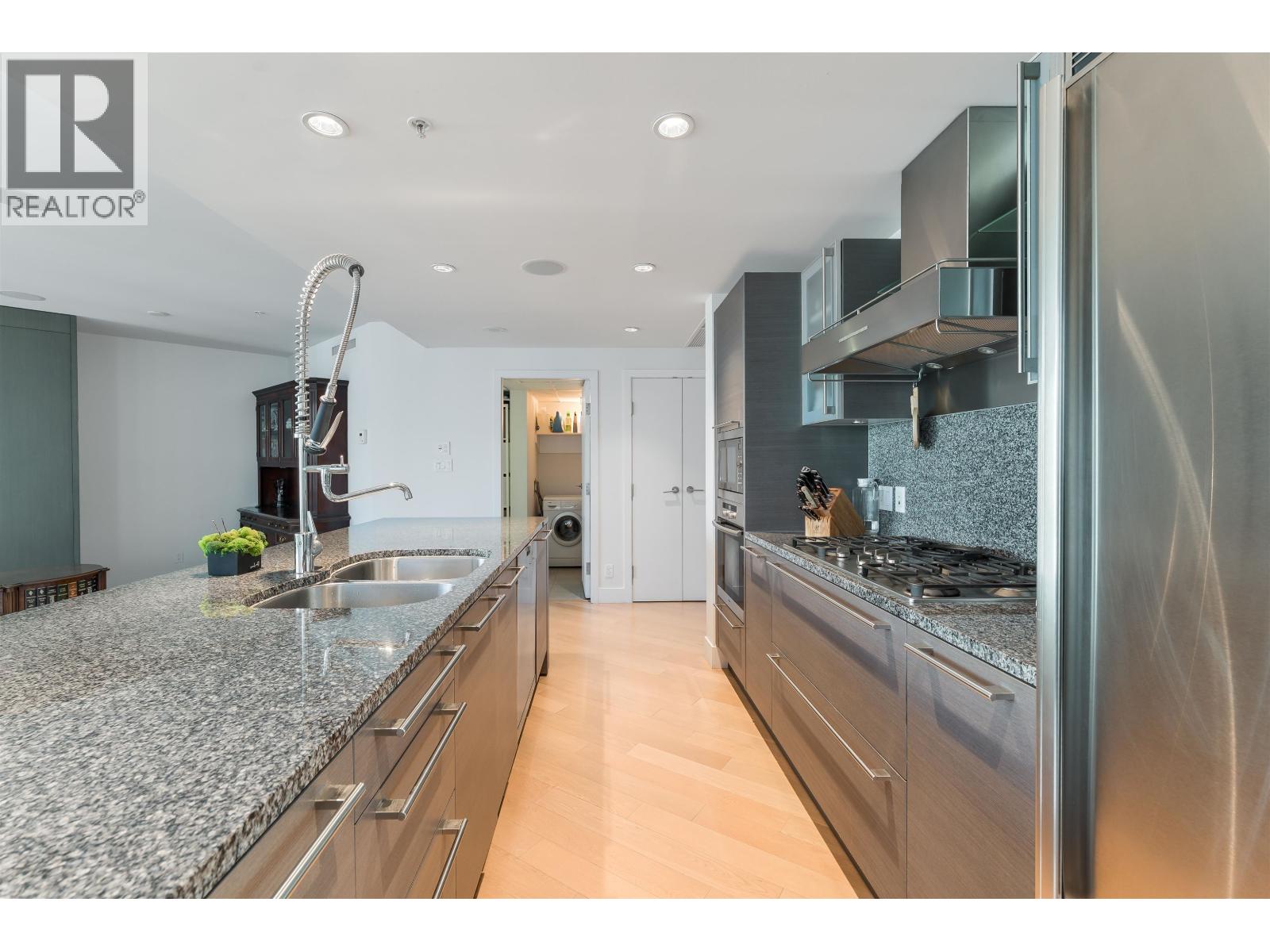 1809 1111 Alberni Street, Vancouver, British Columbia  V6E 4V2 - Photo 5 - R3171265