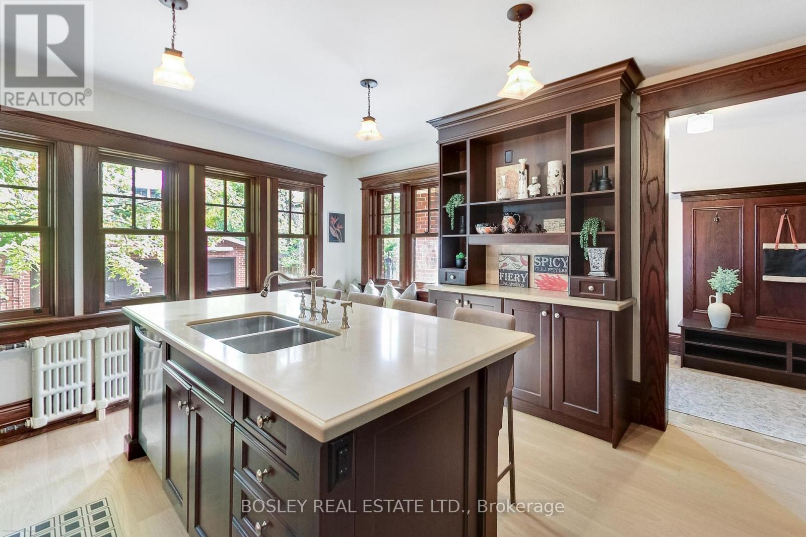 161 Westminster Avenue, Toronto, Ontario  M6R 1N8 - Photo 14 - W13852750