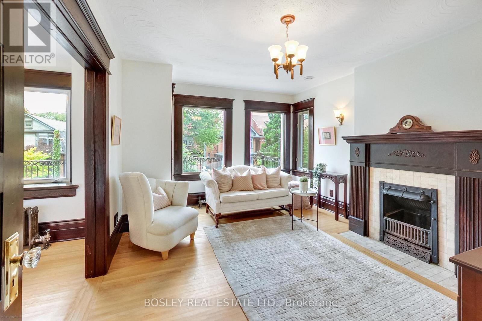 161 Westminster Avenue, Toronto, Ontario  M6R 1N8 - Photo 24 - W13852750