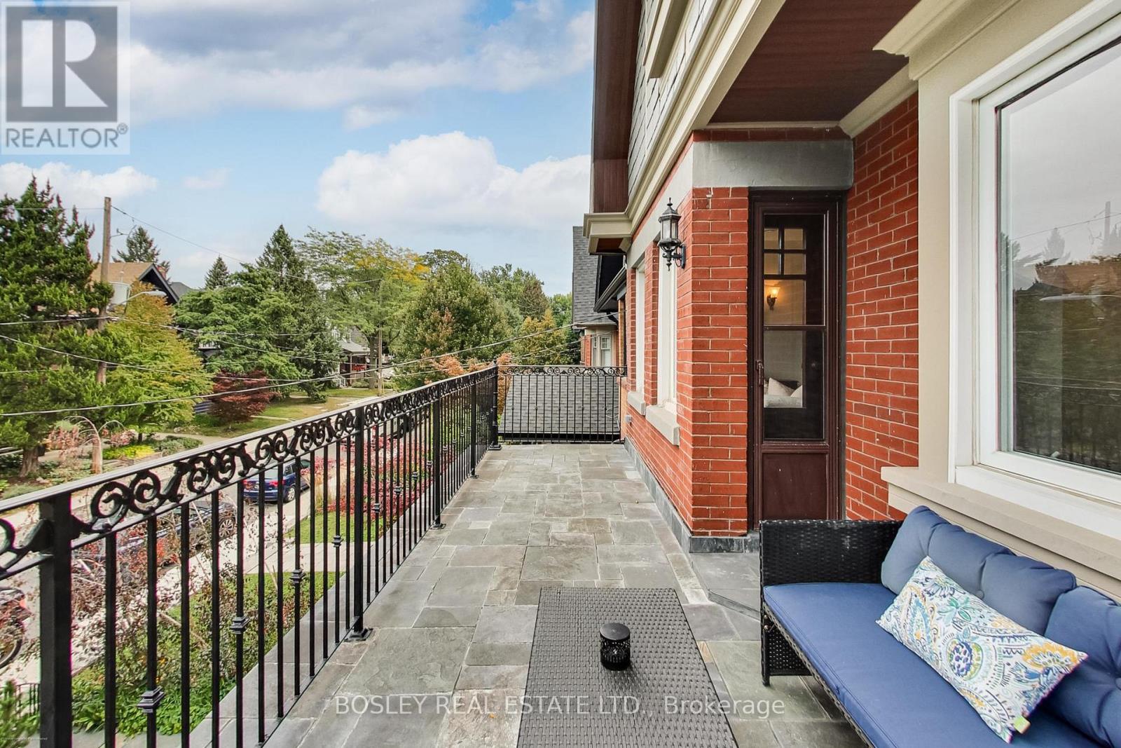 161 Westminster Avenue, Toronto, Ontario  M6R 1N8 - Photo 28 - W13852750