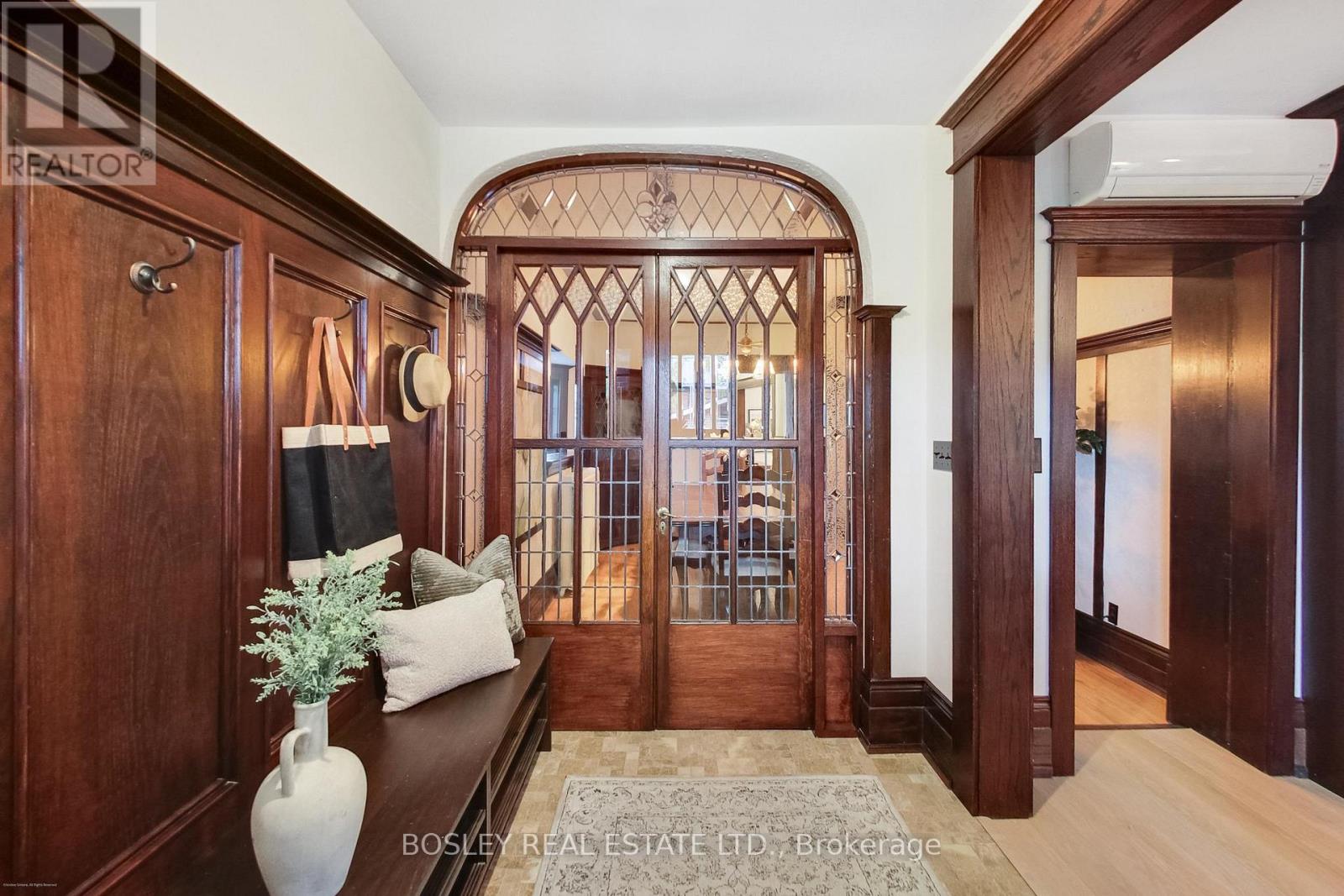 161 Westminster Avenue, Toronto, Ontario  M6R 1N8 - Photo 5 - W13852750