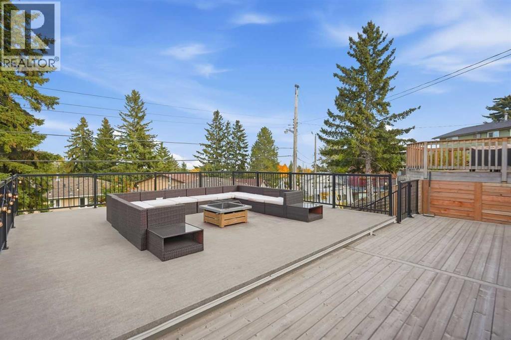 1161 Hunterston Hill Nw, Calgary, Alberta  T2K 4P1 - Photo 38 - A2346992