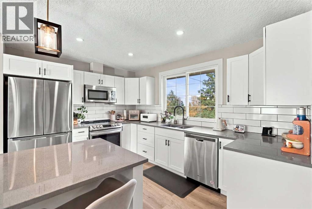 1161 Hunterston Hill Nw, Calgary, Alberta  T2K 4P1 - Photo 16 - A2346992