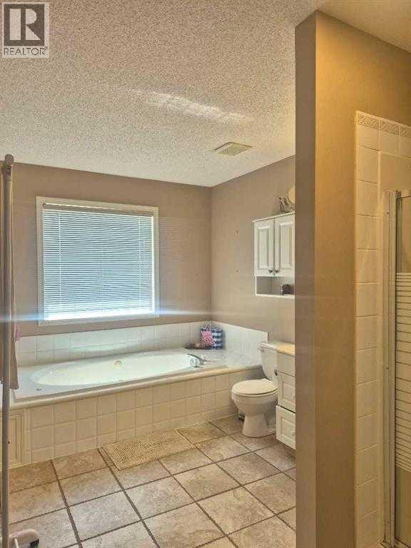 127 Hampstead Circle NW, Calgary, Alberta  T3A 5P3 - Photo 10 - A2328201