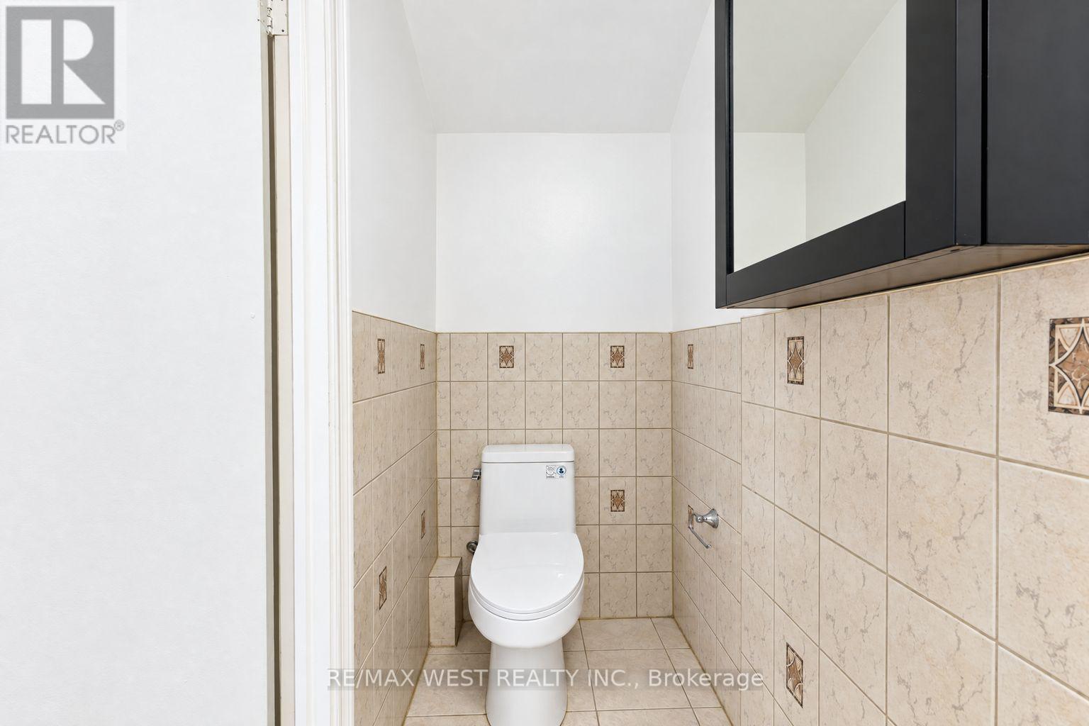 Main - 203 Islington Avenue, Toronto, Ontario  M8V 3B8 - Photo 19 - W13852770
