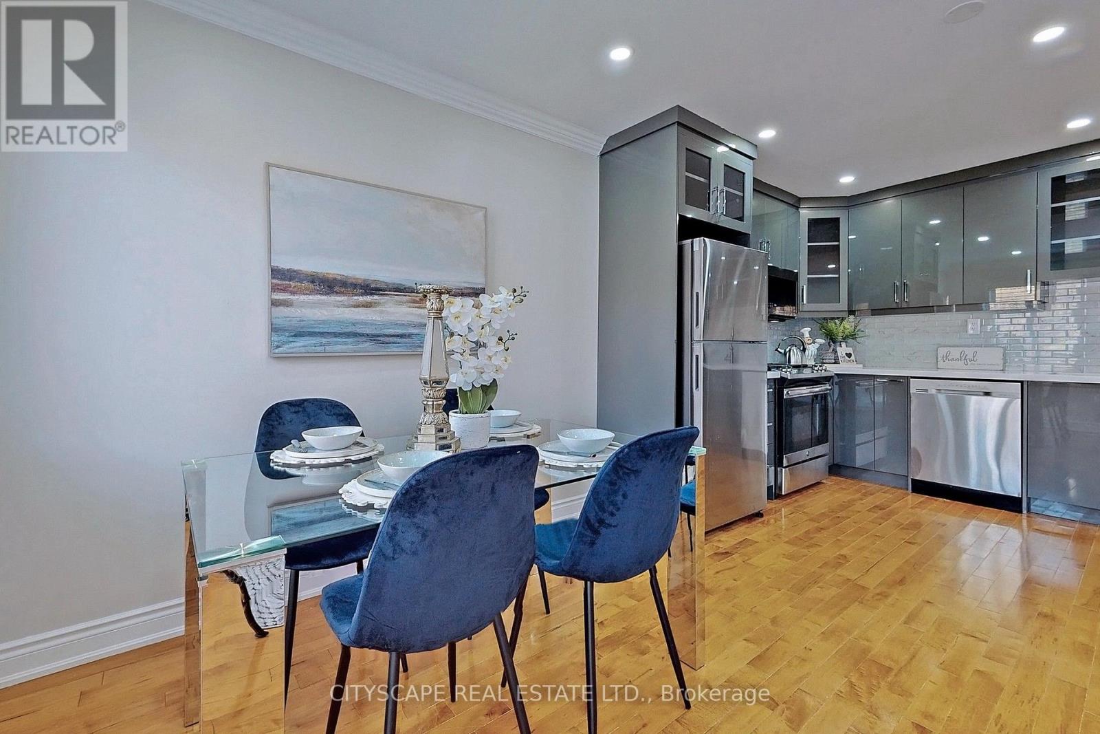 343 Wildgrass Road, Mississauga, Ontario  L5B 4H1 - Photo 6 - W13852788