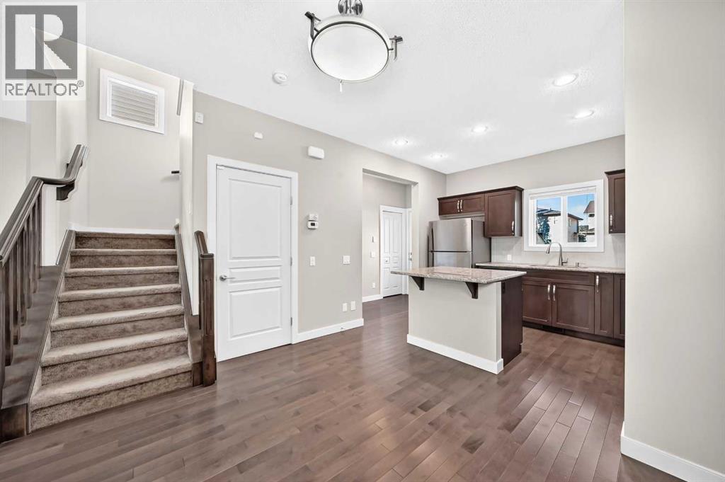 83 Legacy Crescent SE