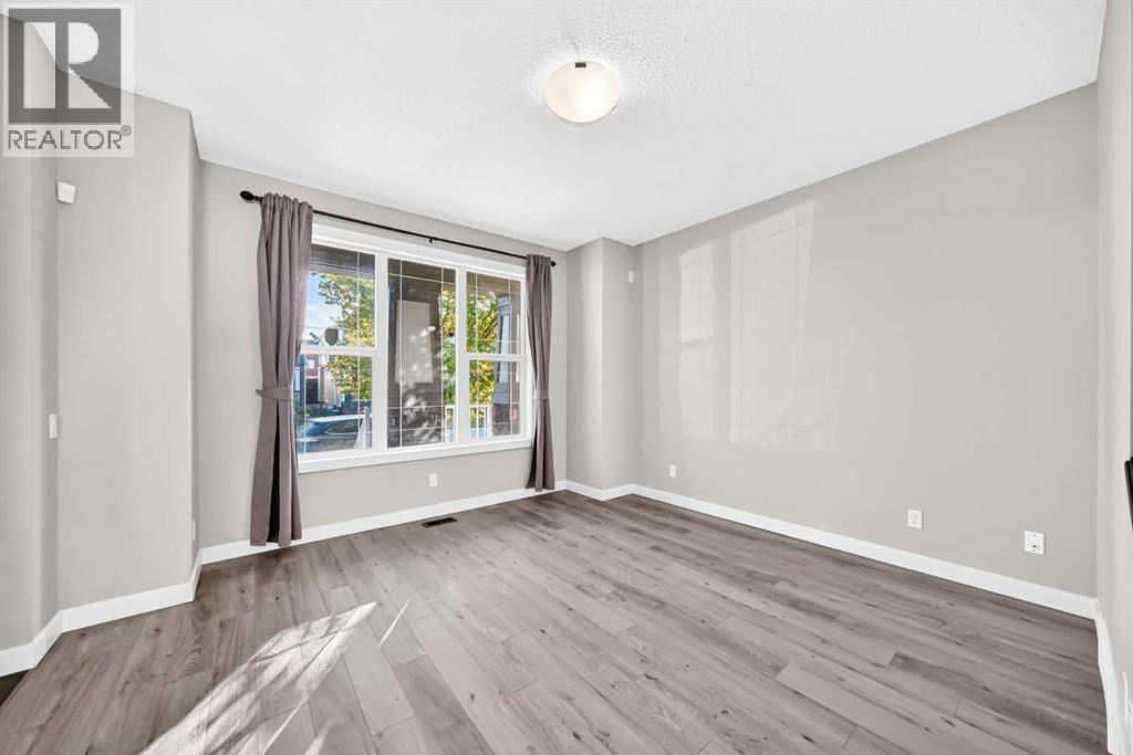 83 Legacy Crescent SE