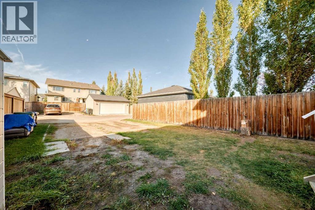83 Legacy Crescent SE