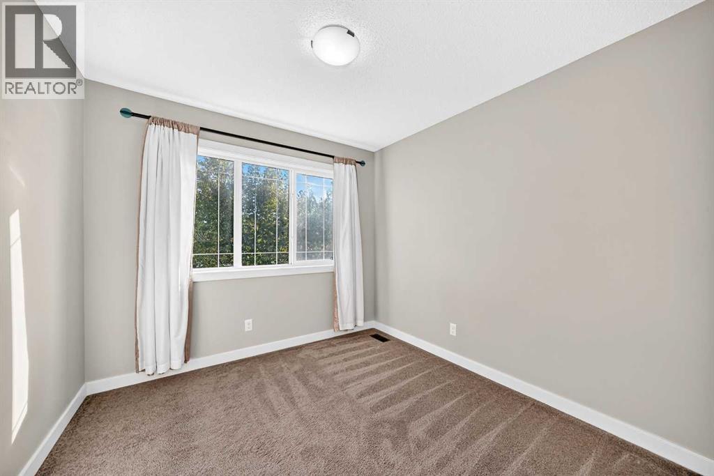 83 Legacy Crescent SE