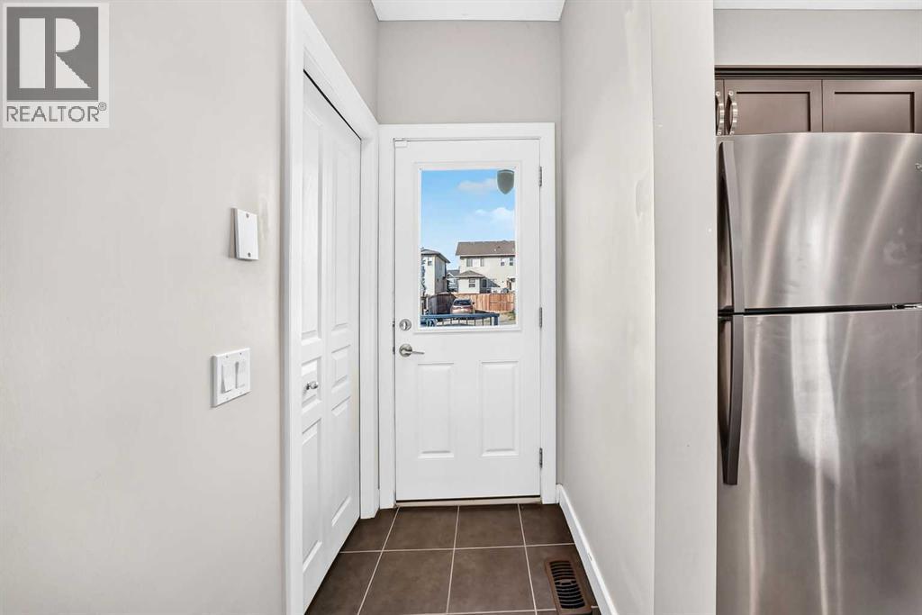 83 Legacy Crescent SE