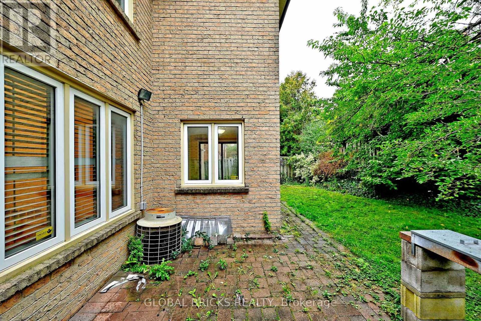 8 Elmsley Drive, Richmond Hill (Observatory), Ontario  L4C 8N1 - Photo 46 - N13845102